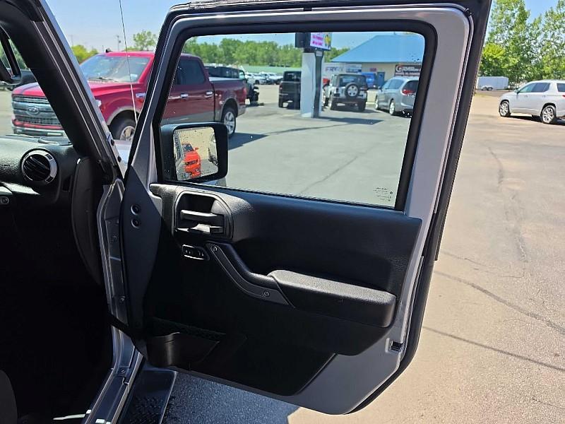 used 2016 Jeep Wrangler Unlimited car, priced at $16,777