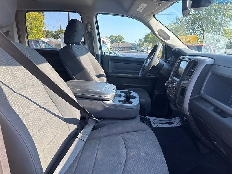 used 2019 Ram 1500 Classic car, priced at $22,888