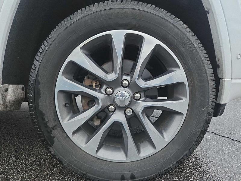 used 2018 Jeep Grand Cherokee car, priced at $18,999