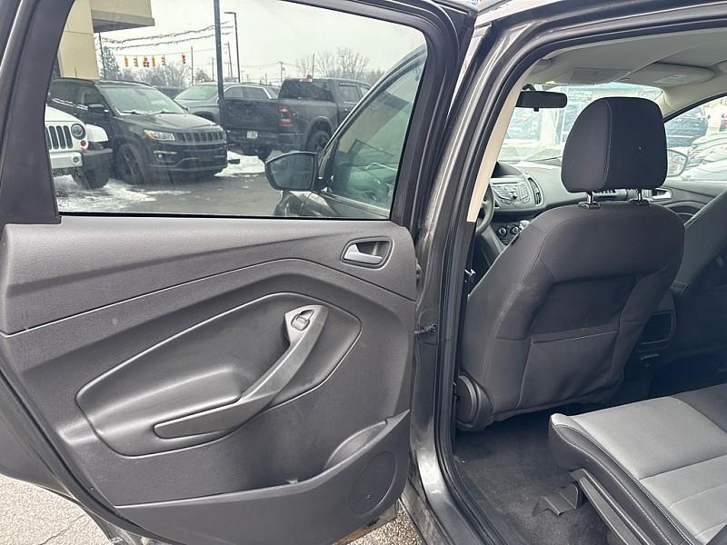 used 2015 Ford Escape car, priced at $12,999