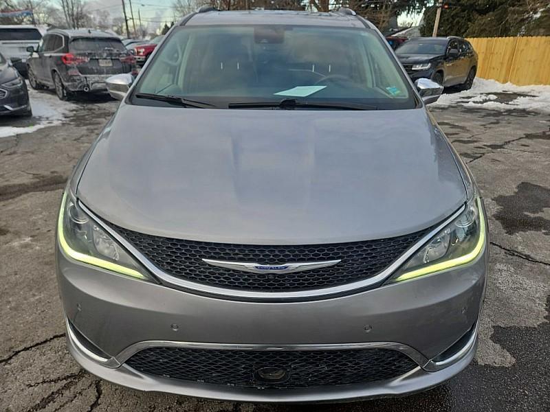 used 2020 Chrysler Pacifica car, priced at $18,777