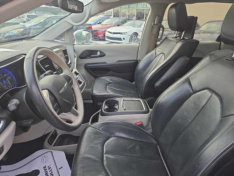 used 2020 Chrysler Pacifica car, priced at $18,777