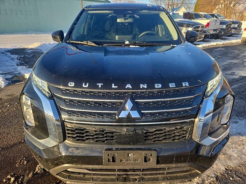 used 2023 Mitsubishi Outlander car, priced at $20,500