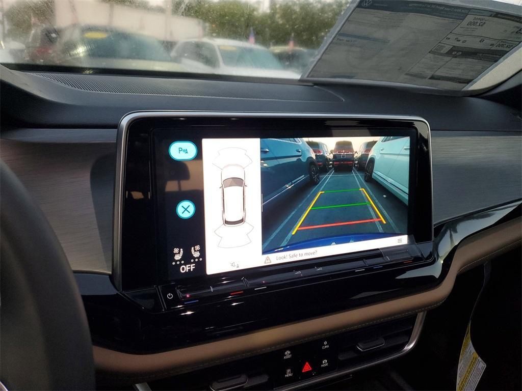 new 2026 Volkswagen Atlas Cross Sport car, priced at $40,538