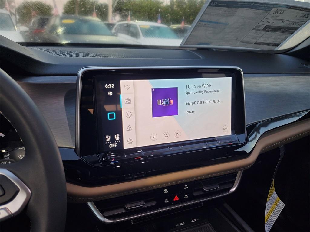 new 2026 Volkswagen Atlas Cross Sport car, priced at $40,538