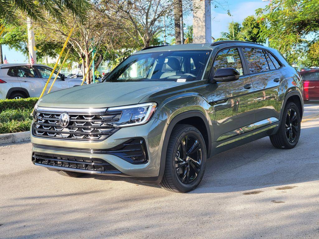 new 2026 Volkswagen Atlas Cross Sport car, priced at $47,864