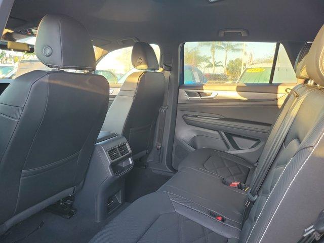 new 2026 Volkswagen Atlas Cross Sport car, priced at $36,885