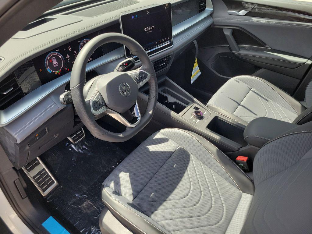 new 2026 Volkswagen Tiguan car, priced at $40,758