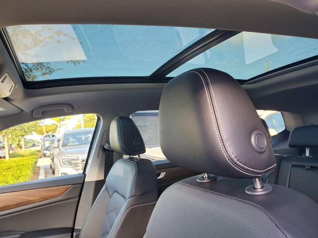 new 2026 Volkswagen Atlas car, priced at $47,964