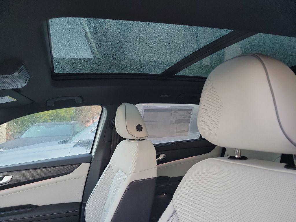 new 2026 Volkswagen Atlas Cross Sport car, priced at $51,261