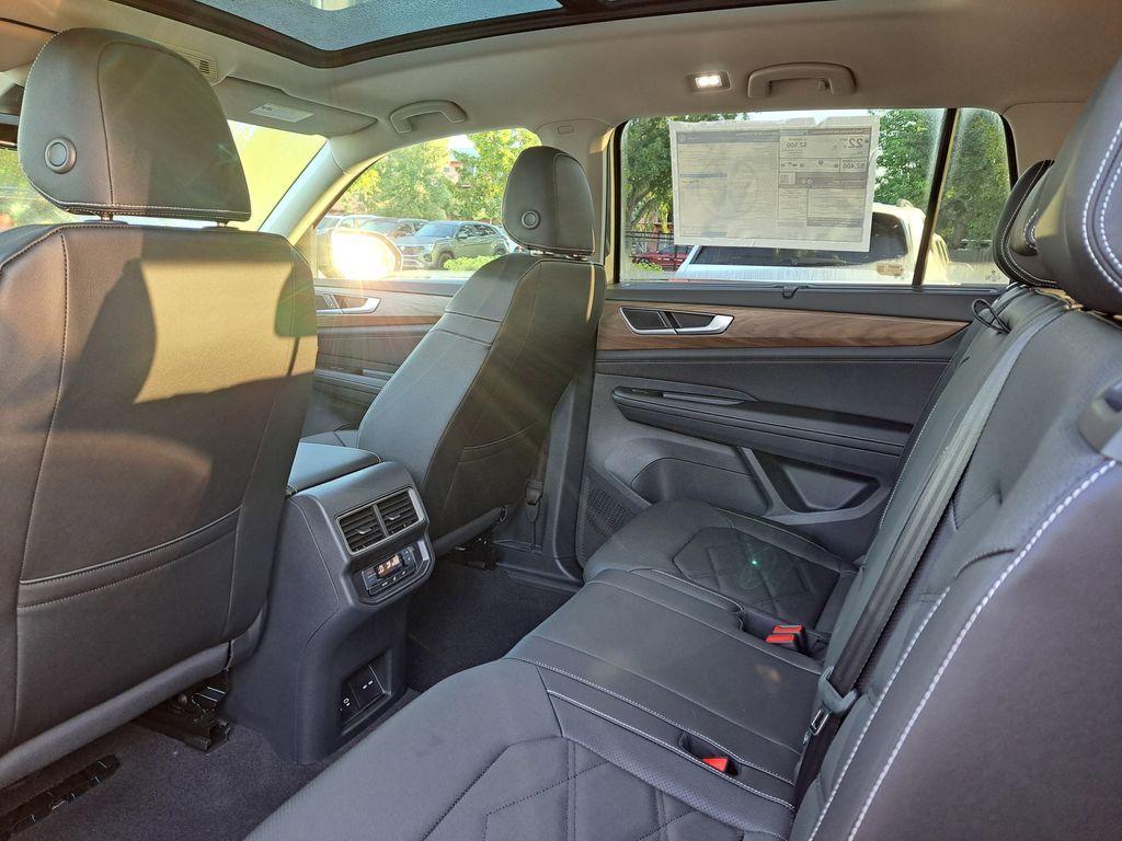 new 2026 Volkswagen Atlas car, priced at $48,063
