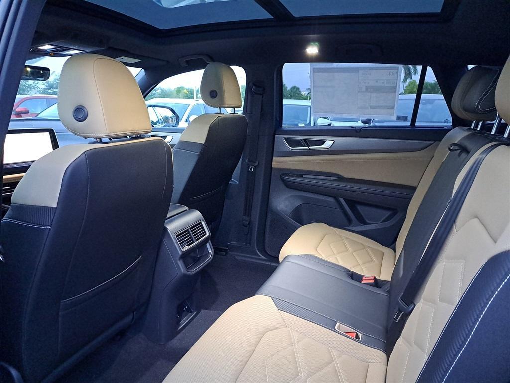 new 2026 Volkswagen Atlas Cross Sport car, priced at $41,570