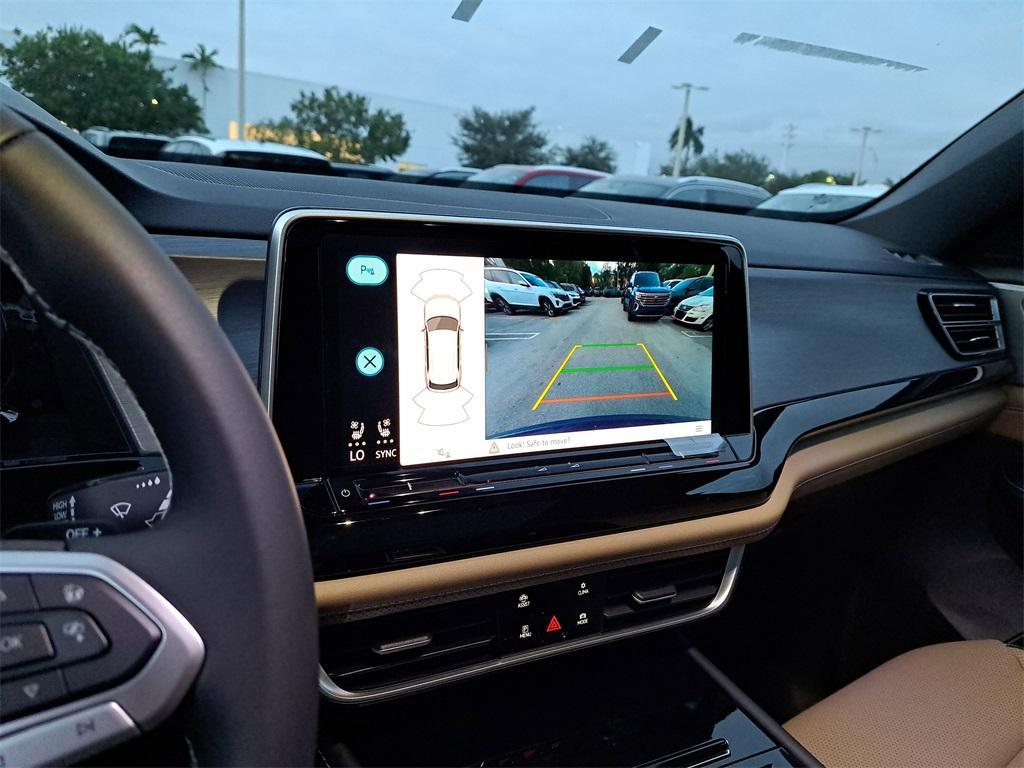 new 2026 Volkswagen Atlas Cross Sport car, priced at $41,570