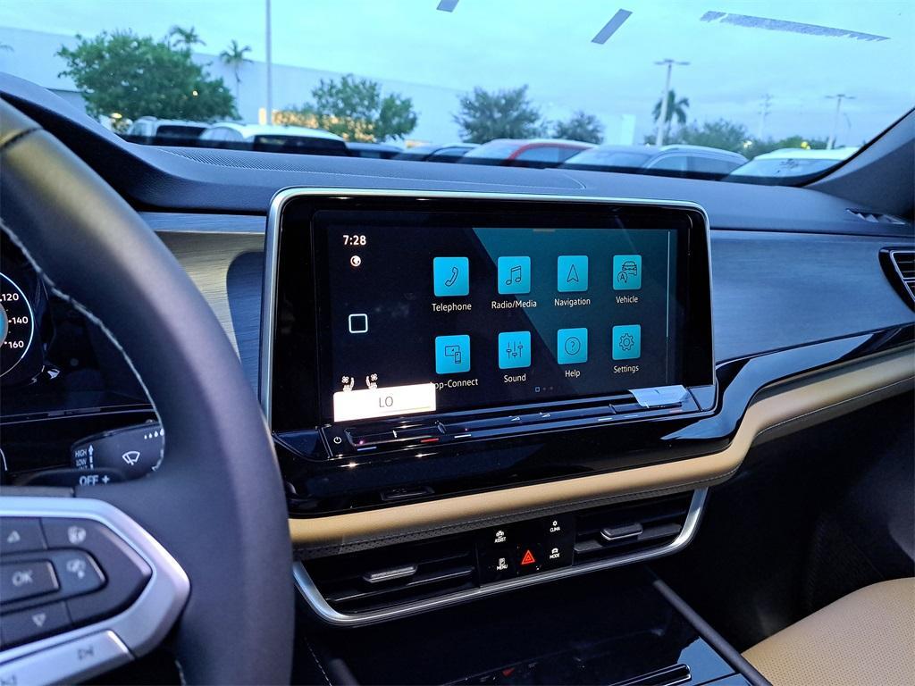 new 2026 Volkswagen Atlas Cross Sport car, priced at $41,570