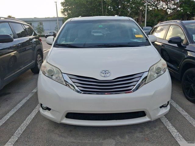 used 2017 Toyota Sienna car, priced at $21,562