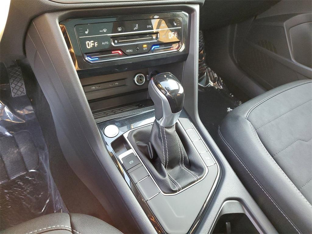 new 2025 Volkswagen Taos car, priced at $28,026