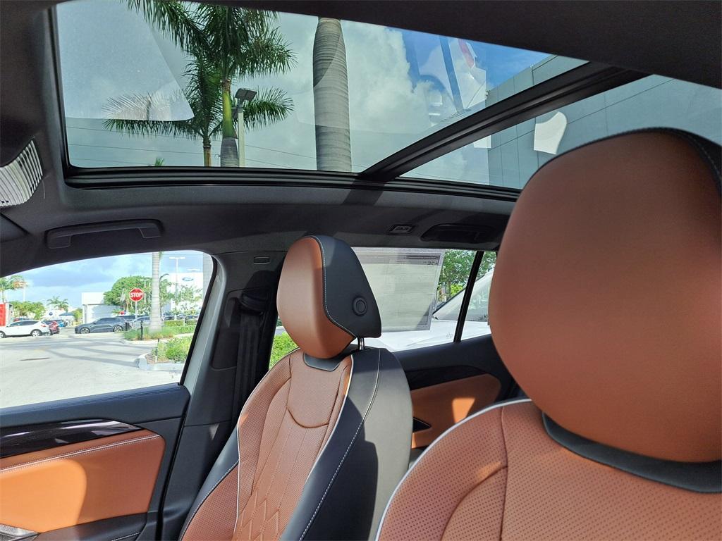 new 2026 Volkswagen Tiguan car, priced at $43,578