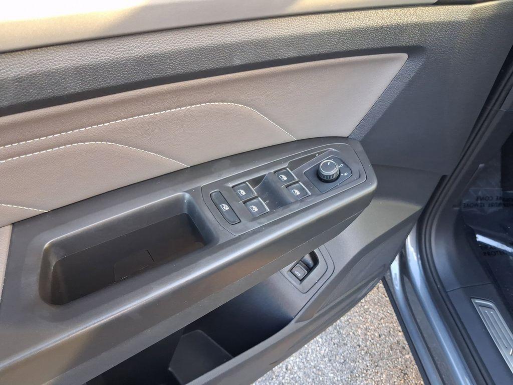 used 2022 Volkswagen Atlas Cross Sport car, priced at $24,599