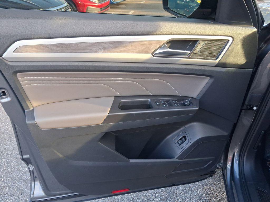 used 2022 Volkswagen Atlas Cross Sport car, priced at $24,599