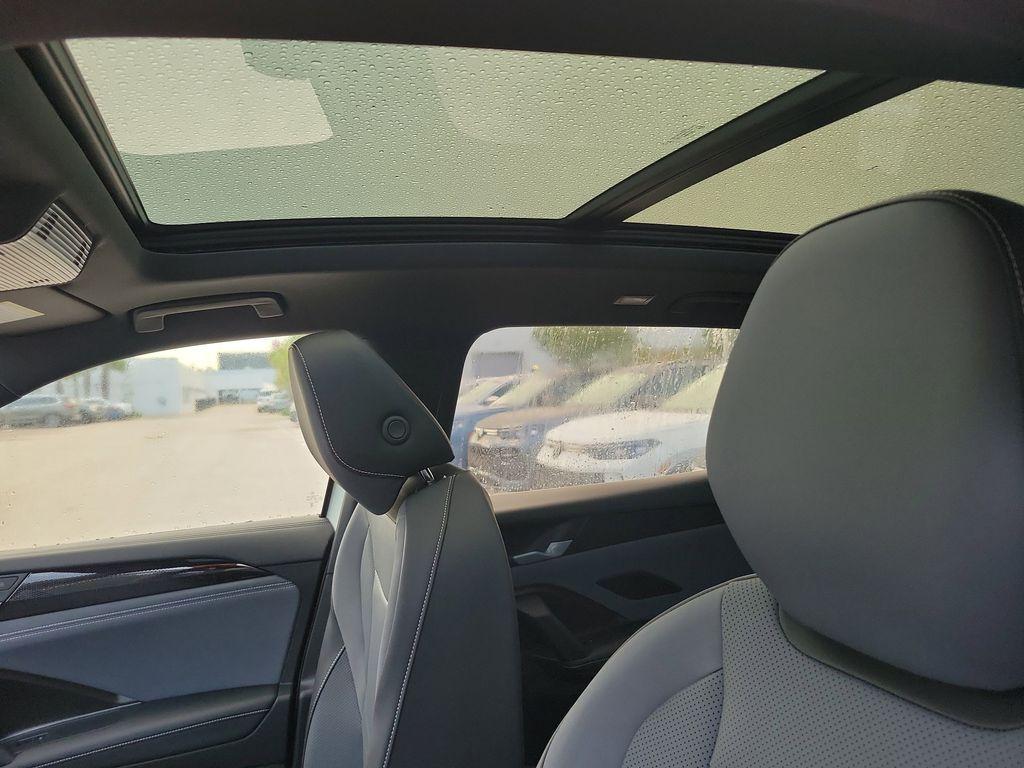 new 2026 Volkswagen Tiguan car, priced at $38,805