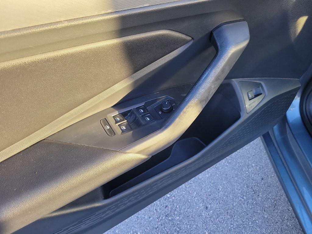 used 2019 Volkswagen Jetta car, priced at $9,019