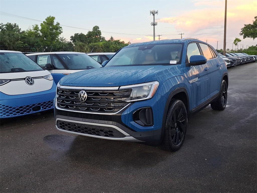 new 2026 Volkswagen Atlas Cross Sport car, priced at $40,538