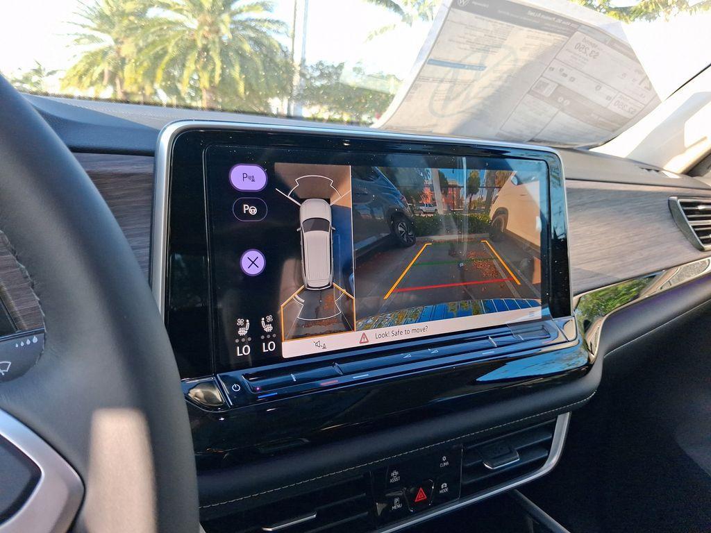 new 2026 Volkswagen Atlas car, priced at $57,732