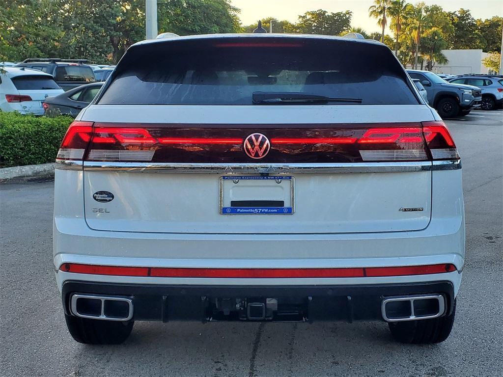 new 2026 Volkswagen Atlas Cross Sport car, priced at $52,261