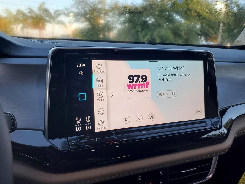 new 2026 Volkswagen Atlas Cross Sport car, priced at $44,347