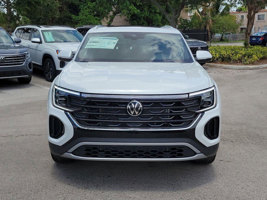 new 2026 Volkswagen Atlas Cross Sport car, priced at $42,007