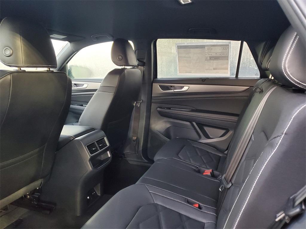 new 2026 Volkswagen Atlas Cross Sport car, priced at $41,538