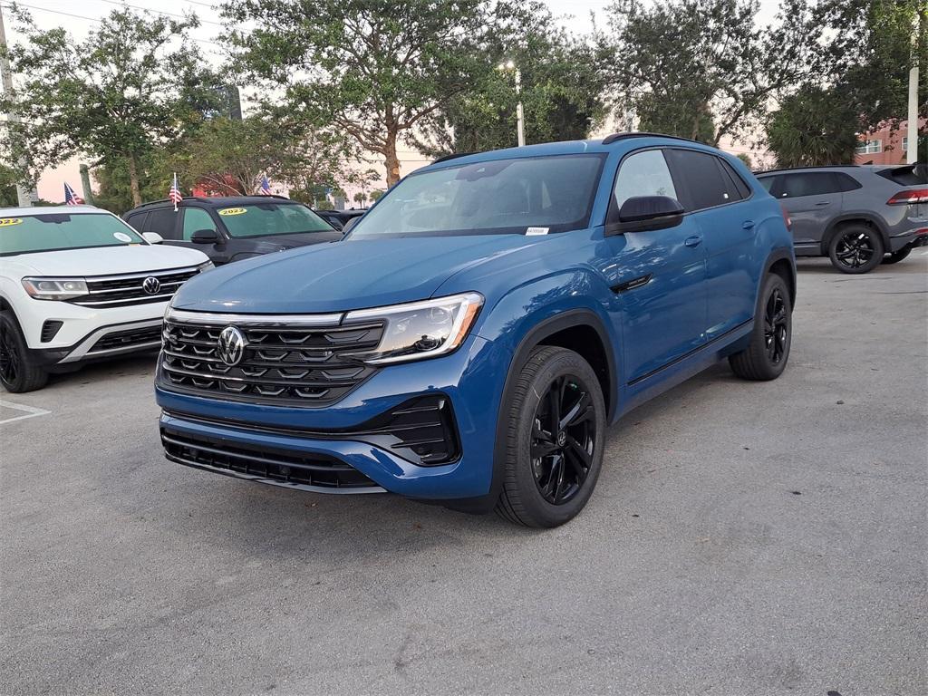 new 2026 Volkswagen Atlas Cross Sport car, priced at $48,864
