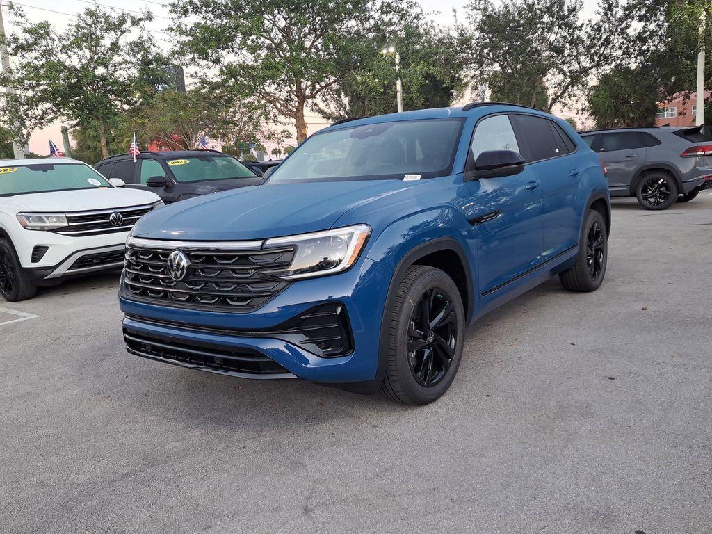 new 2026 Volkswagen Atlas Cross Sport car, priced at $47,864