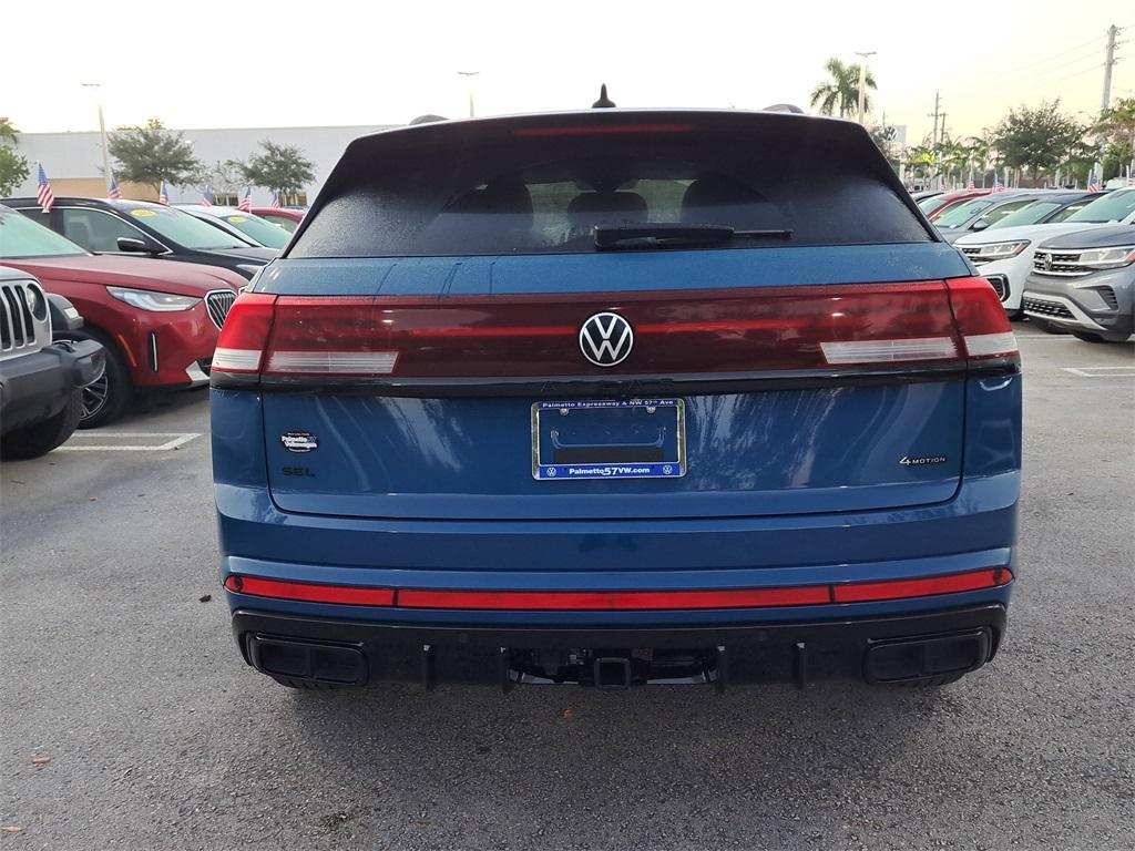 new 2026 Volkswagen Atlas Cross Sport car, priced at $48,864