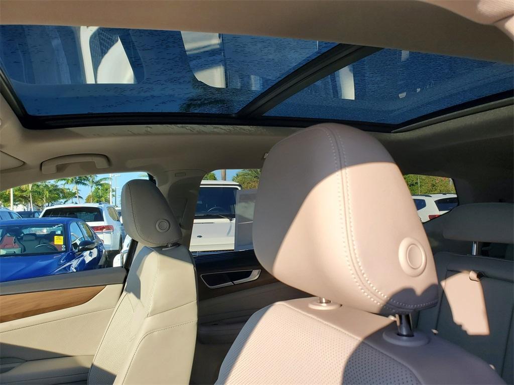 new 2026 Volkswagen Atlas car, priced at $41,793