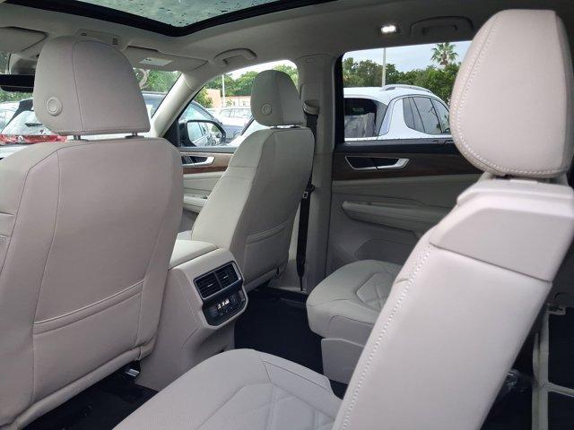 new 2026 Volkswagen Atlas car, priced at $48,736