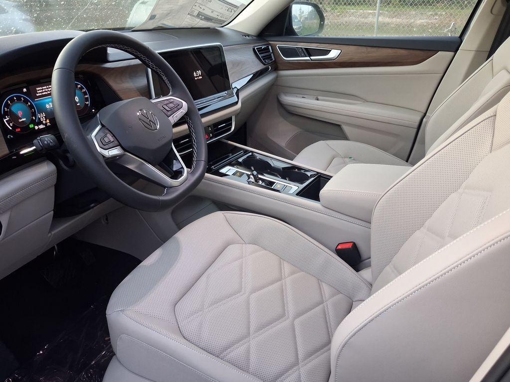 new 2026 Volkswagen Atlas car, priced at $47,543