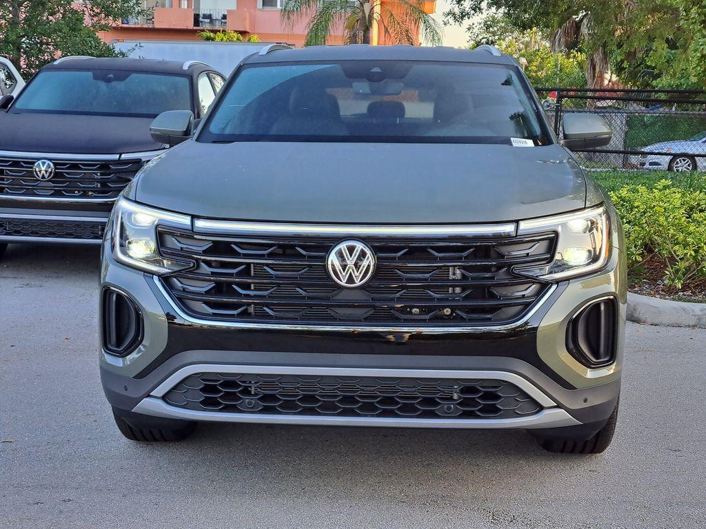 new 2026 Volkswagen Atlas Cross Sport car, priced at $43,389