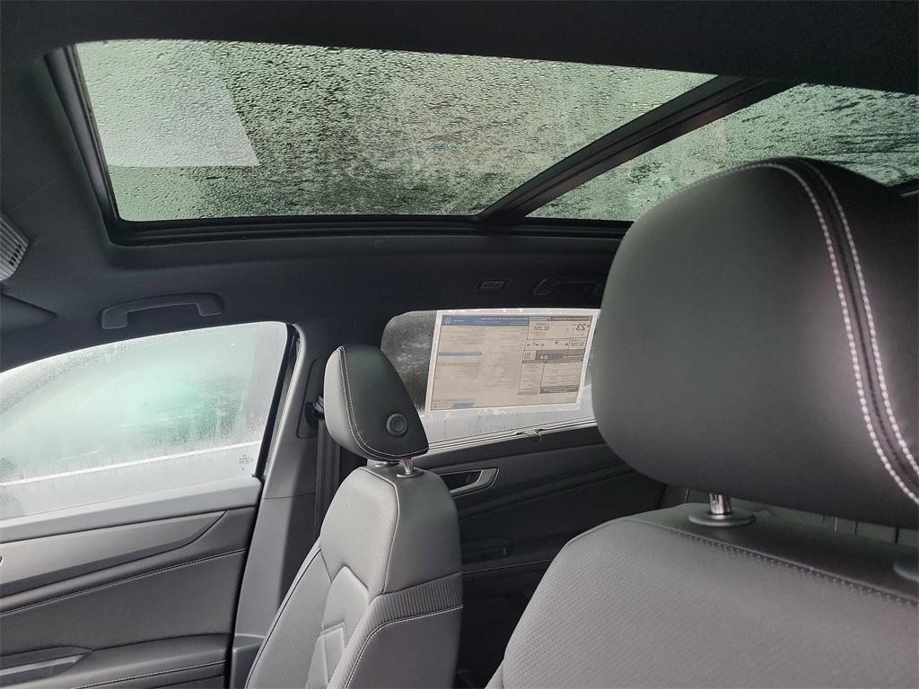 new 2026 Volkswagen Atlas Cross Sport car, priced at $41,603