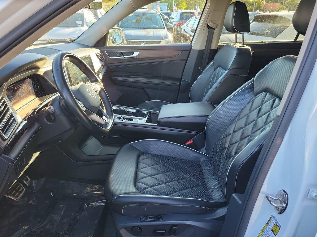 used 2024 Volkswagen Atlas car, priced at $28,959