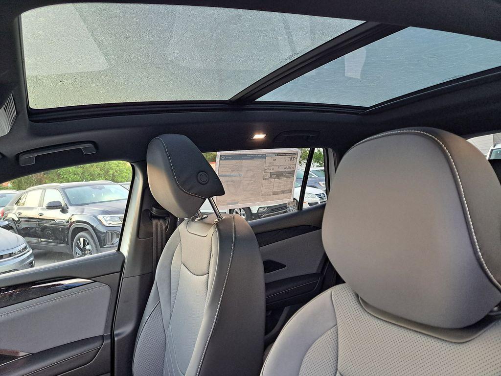 new 2026 Volkswagen Tiguan car, priced at $37,988