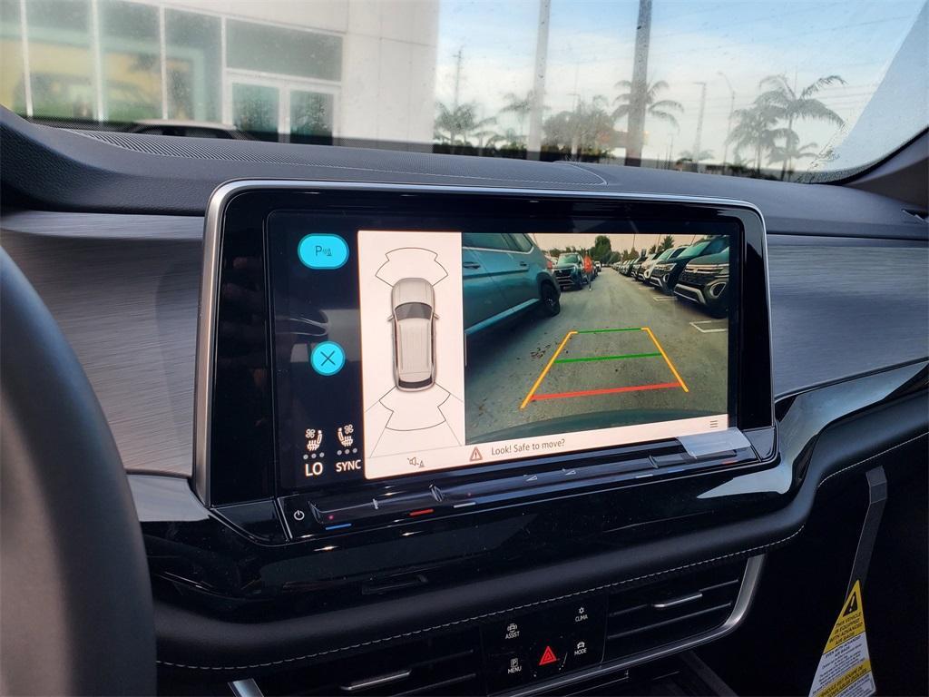 new 2026 Volkswagen Atlas Cross Sport car, priced at $42,007