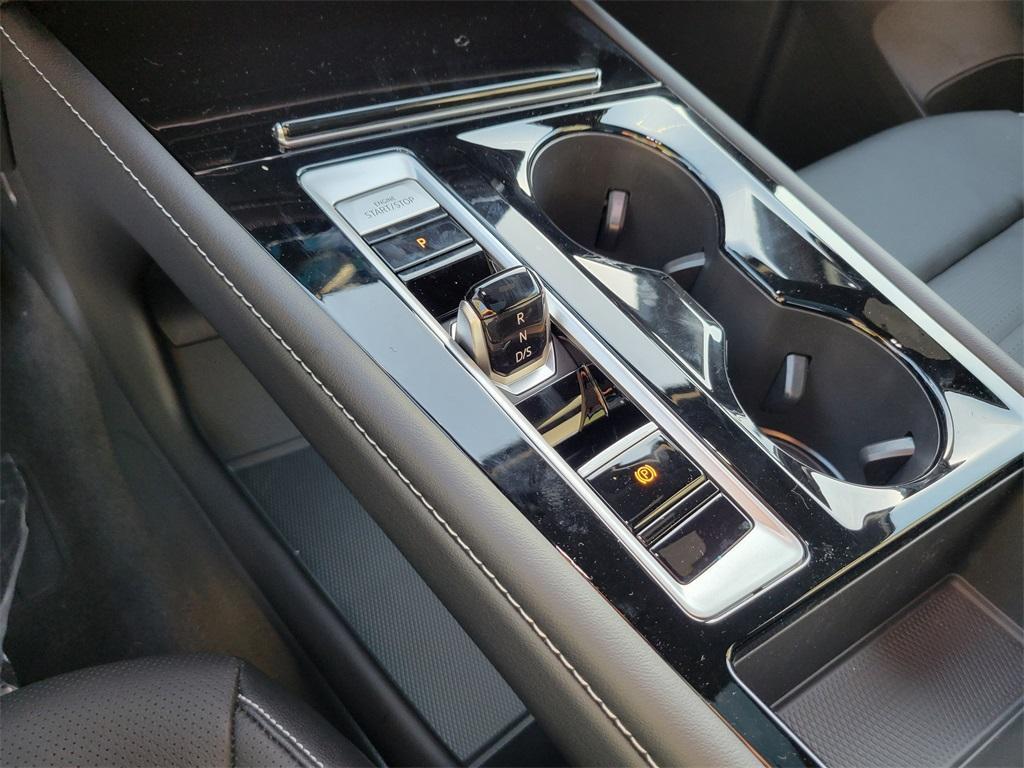 new 2026 Volkswagen Atlas Cross Sport car, priced at $49,301