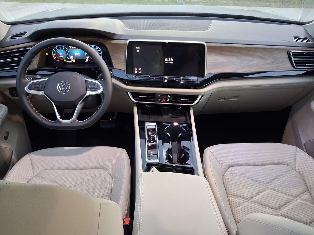 new 2026 Volkswagen Atlas car, priced at $47,626