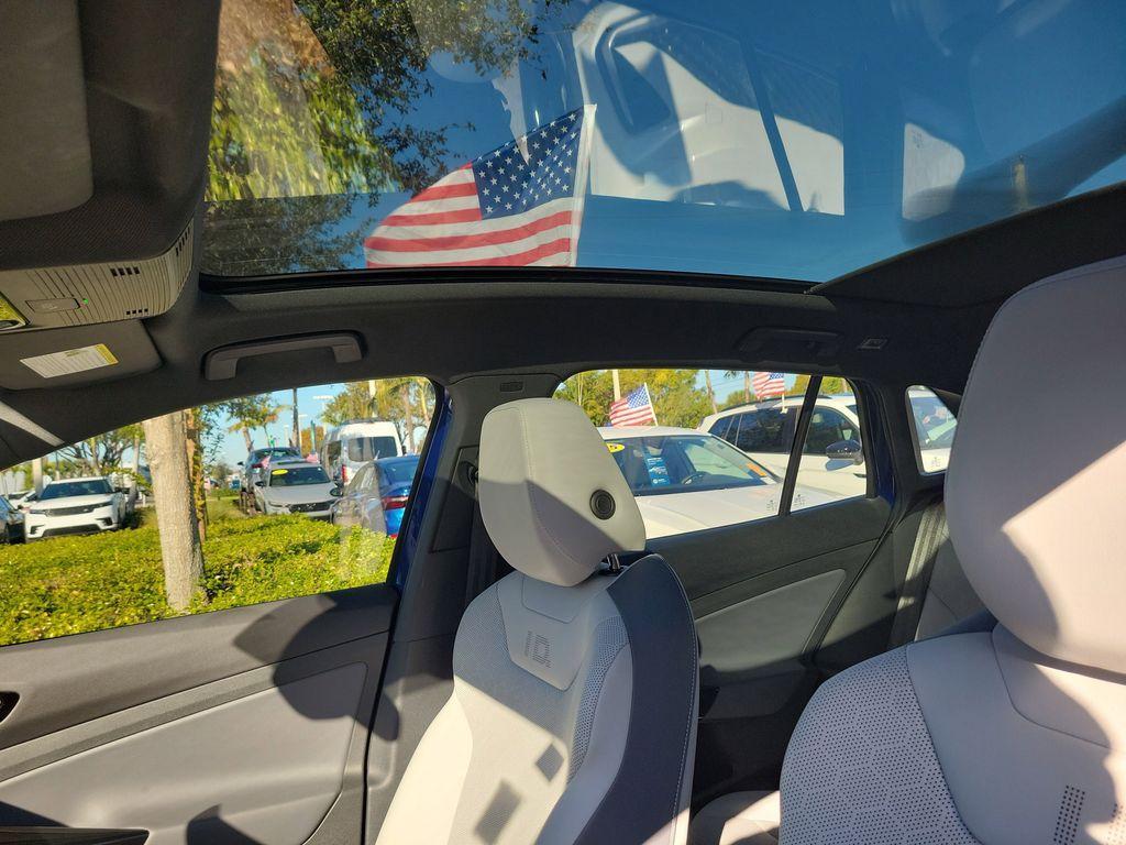 used 2022 Volkswagen ID.4 car, priced at $16,349