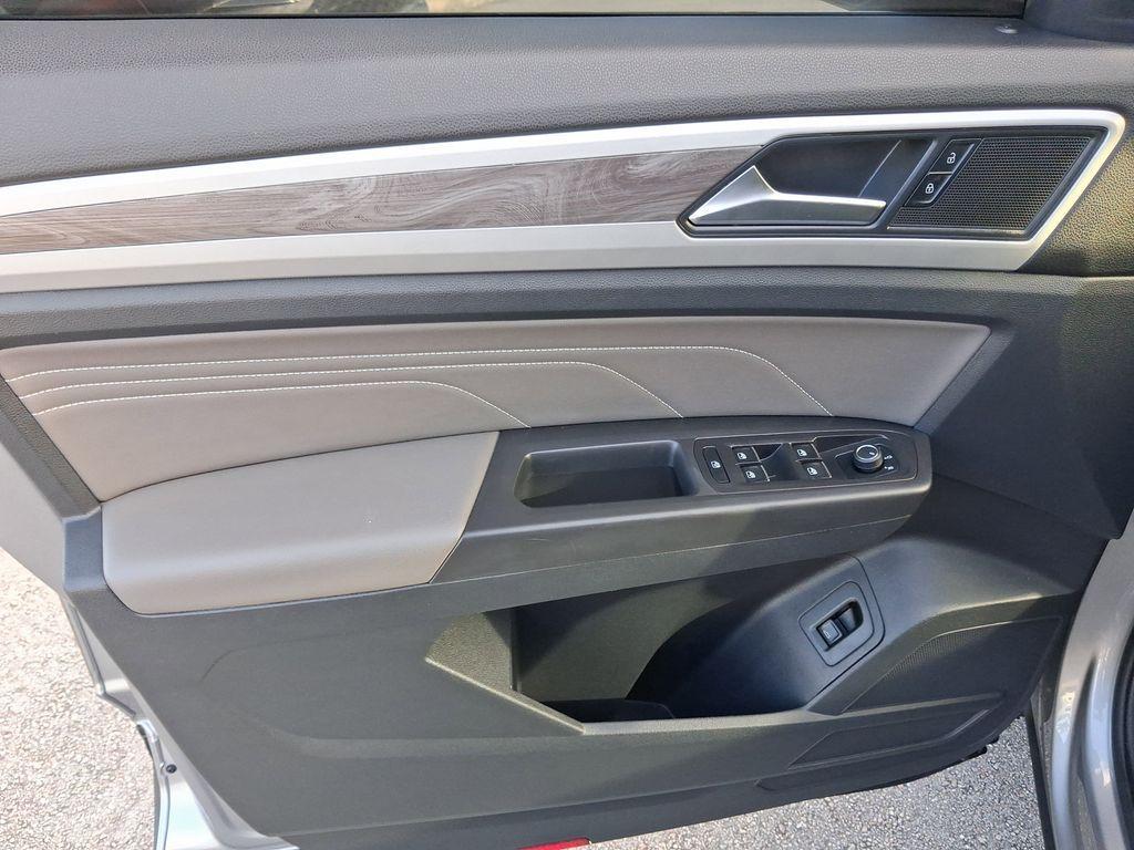 used 2022 Volkswagen Atlas Cross Sport car, priced at $23,999