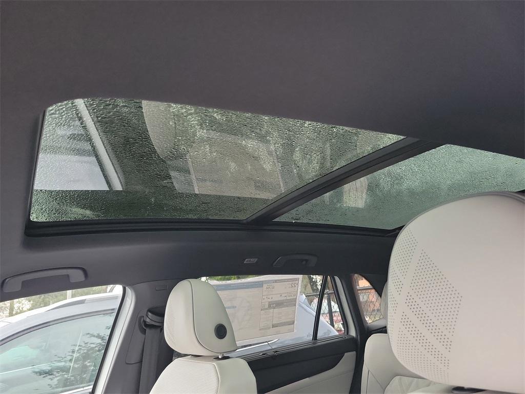 new 2026 Volkswagen Atlas Cross Sport car, priced at $51,824