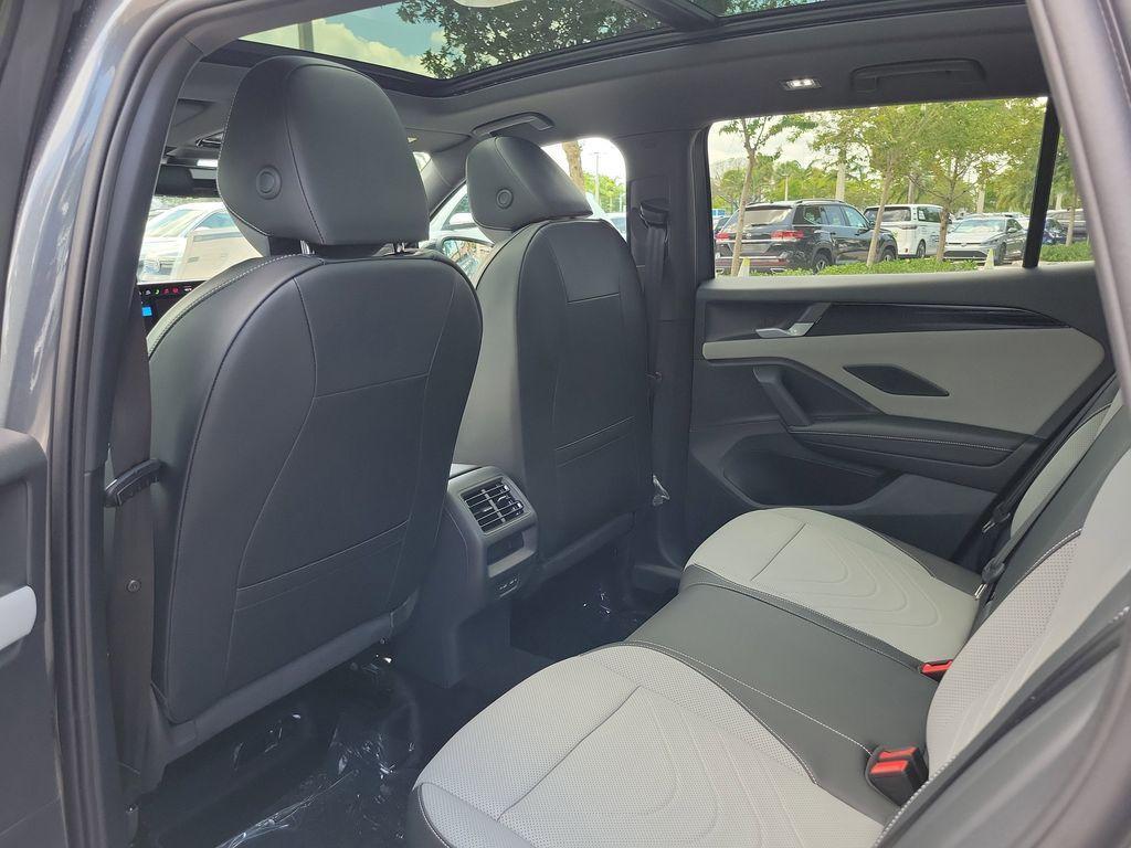 new 2026 Volkswagen Tiguan car, priced at $40,686