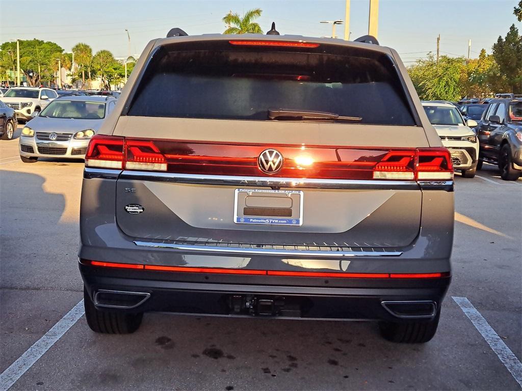 new 2026 Volkswagen Atlas car, priced at $41,198