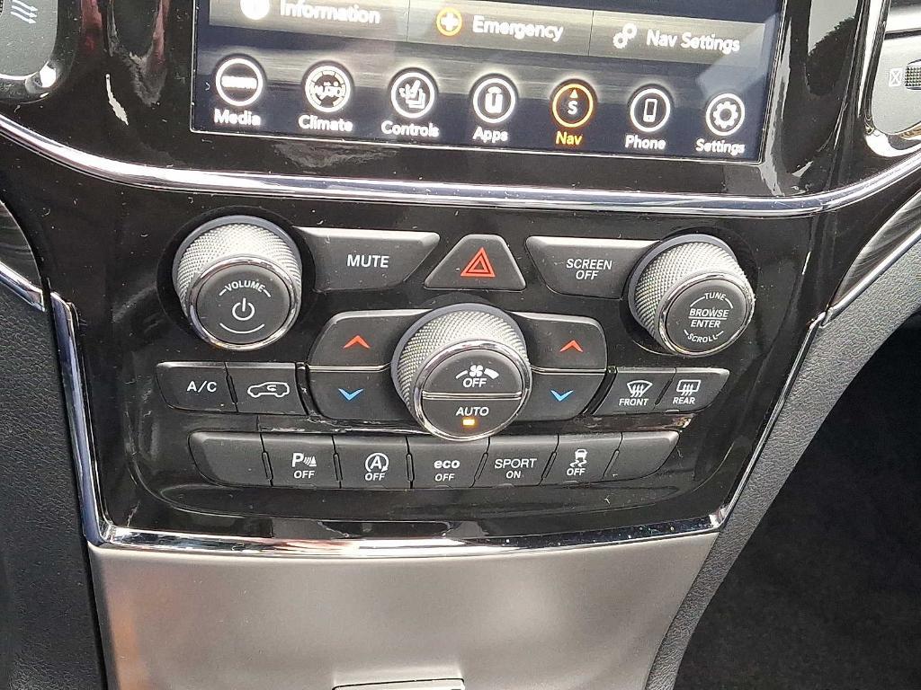 used 2022 Jeep Grand Cherokee WK car, priced at $26,670